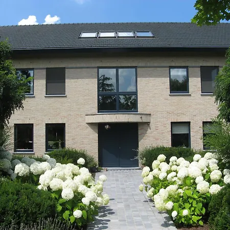 Bed & Breakfast Au Grenier 5*