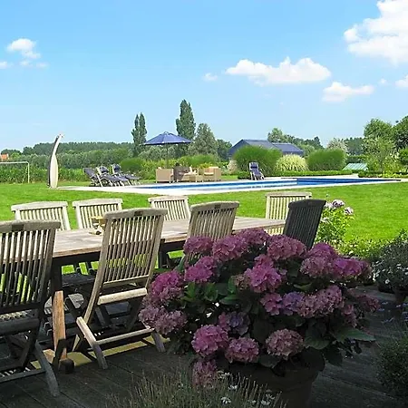 Bed & Breakfast Au Grenier 5*