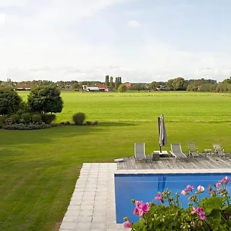 Au Grenier Bed & Breakfast