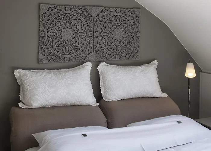 Au Grenier Bed & Breakfast